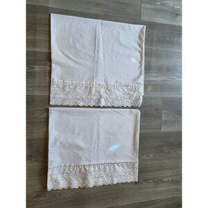 Vintage West Point Stevens White Pillowcases With Lace Trim